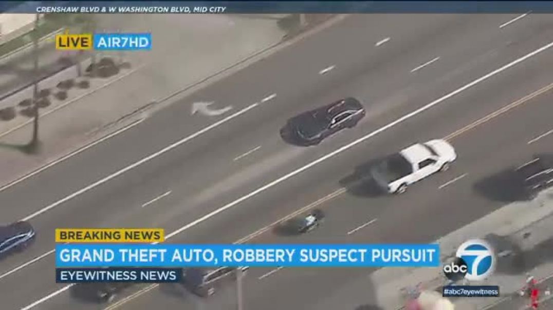 ⁣Good Samaritan helps end lengthy police chase, suspect flips out of car
