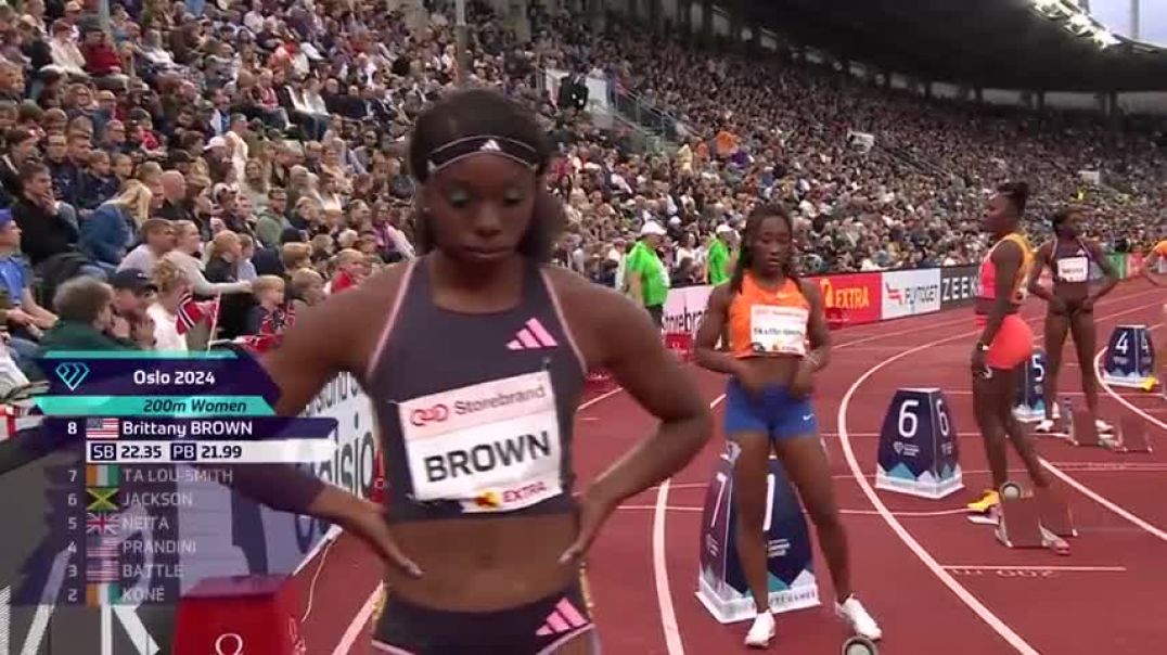 ⁣Shericka Jackson STUNNED by American upstart in Oslo 200m shocker   NBC Sports