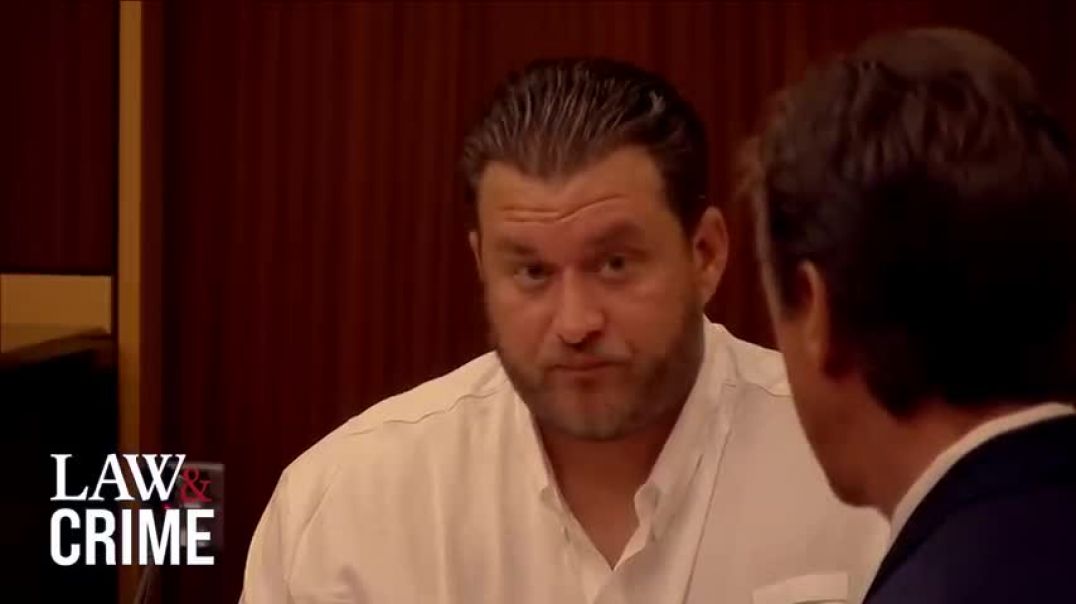 ⁣Florida Killing Spree Suspect Shakes Head, Smirks While Listening to 911 Call in Murder Trial