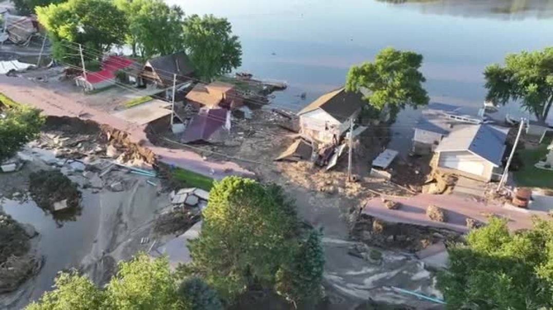 ⁣DRONE FOOTAGE Flood Aftermath in North Sioux City, SD