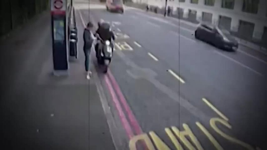 Cell Phone Thief Gets Instant Karma