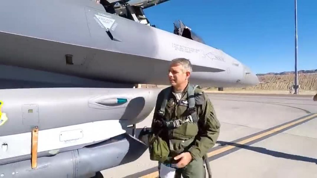 F-16 Fighting Falcon Fighter Jet Take Off U.S. Air Force