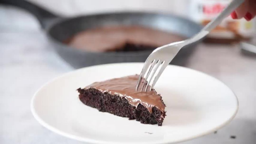 ⁣PASTEL de Chocolate SIN HORNO en Sartén   Postres en Sartén