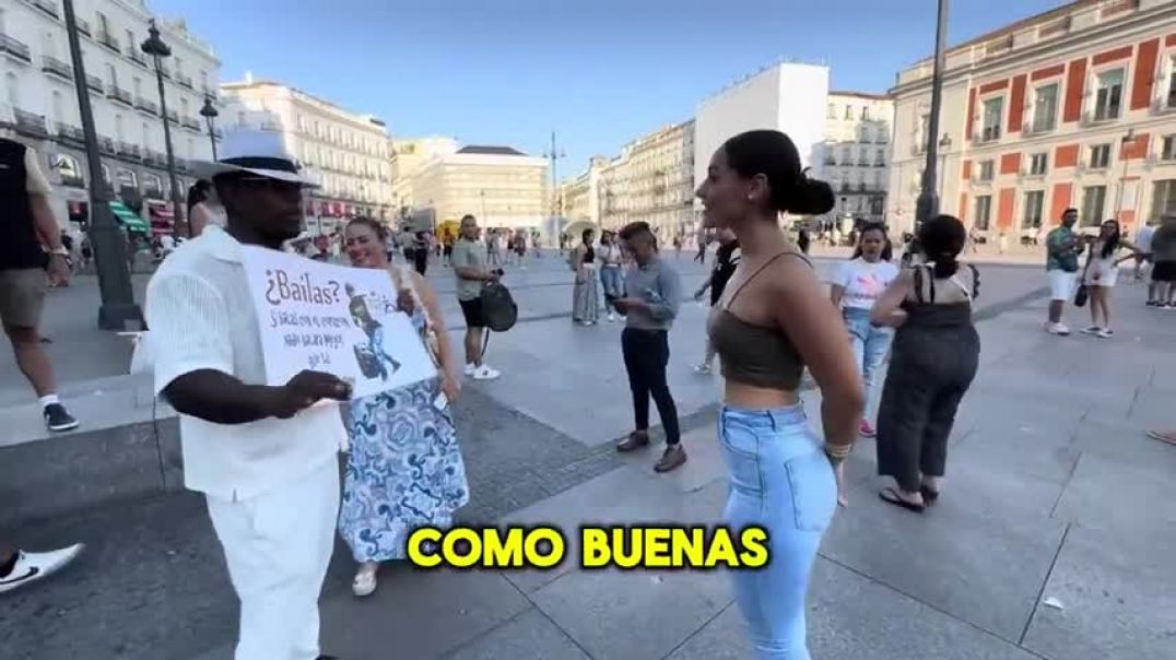 ⁣”¡Imposible No Mirar! El Arte de Bailar de Esta Chica Te Dejará Loco”Sevillanas l flamenco y SALSA