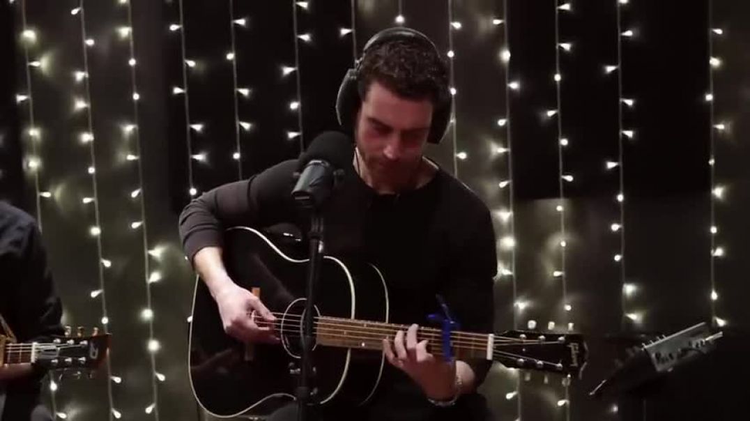 ⁣Neil Diamond - I Am…I Said (Nick Fradiani Live Acoustic Cover)