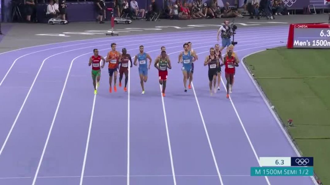 ⁣Jakob Ingebrigtsen looks the part in 1500m heat, advances to final   Paris Olympics   NBC Sports