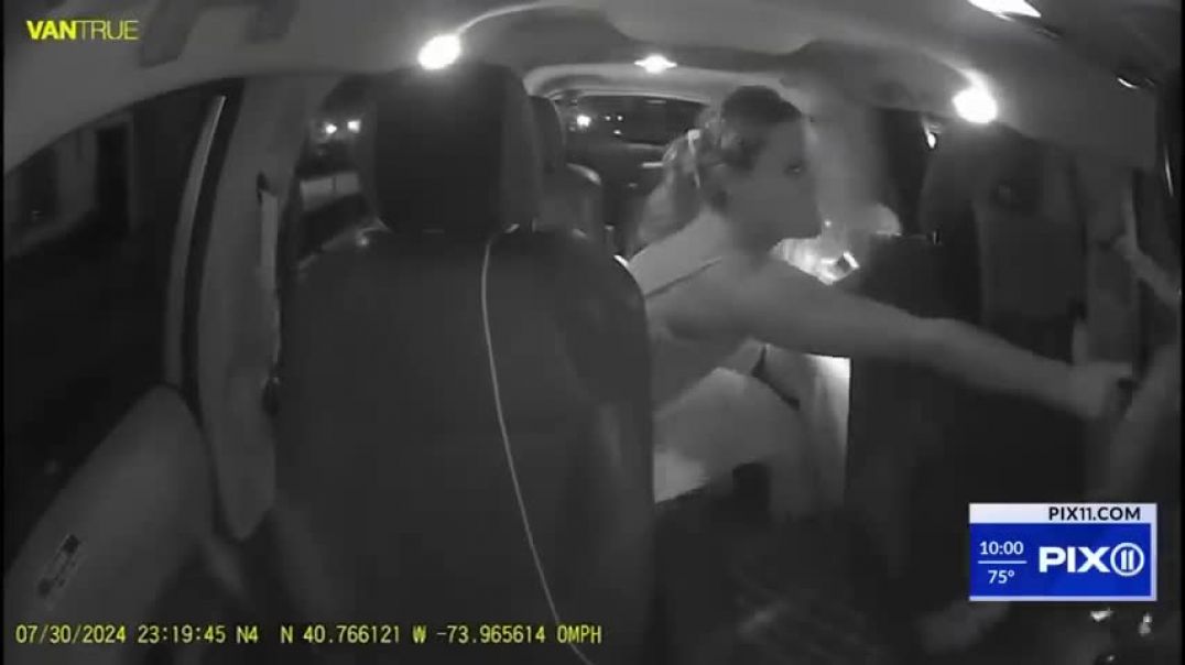 ⁣Uber driver pepper-sprayed by passenger in Manhattan