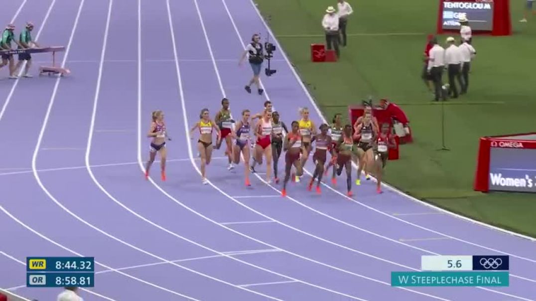 ⁣Winfred Yavi JUMPS FOR JOY after winning women's 3000m steeplechase gold   Paris Olympics