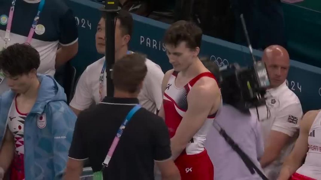 ⁣Stephen Nedoroscik POWERS to bronze on pommel horse as crowd erupts   Paris Olympics   NBC Sports