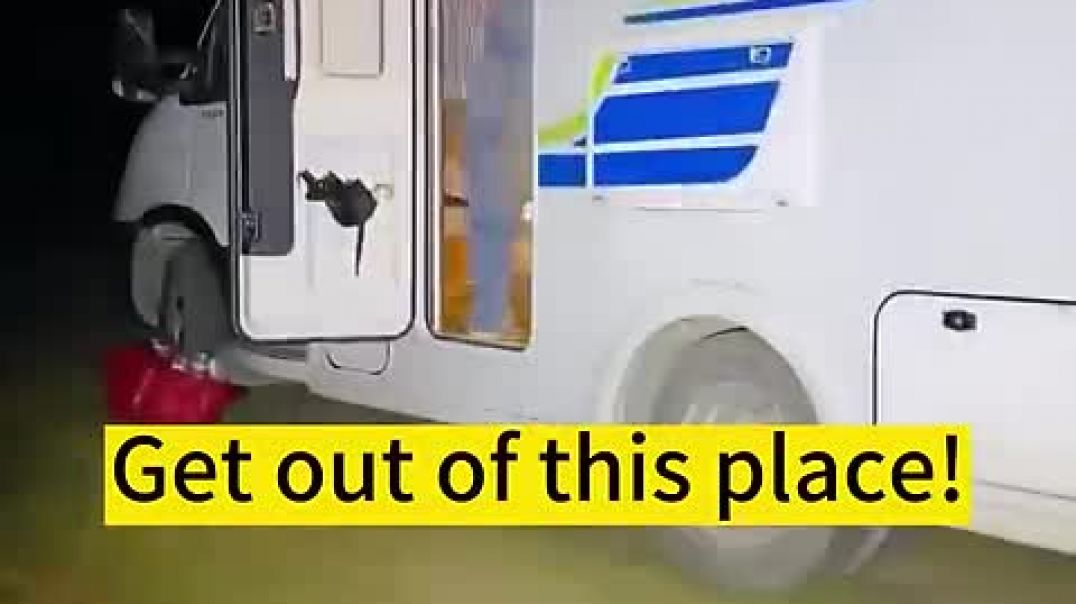 ⁣The dangerous RV camping life, you will be afraid？