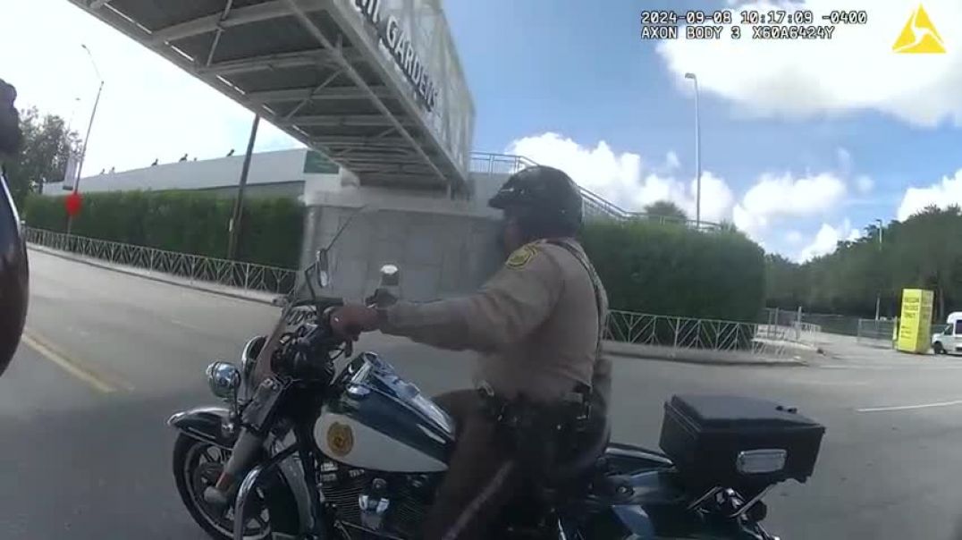 ⁣Body camera footage released, Tyreek Hill detained by Miami police ahead of game