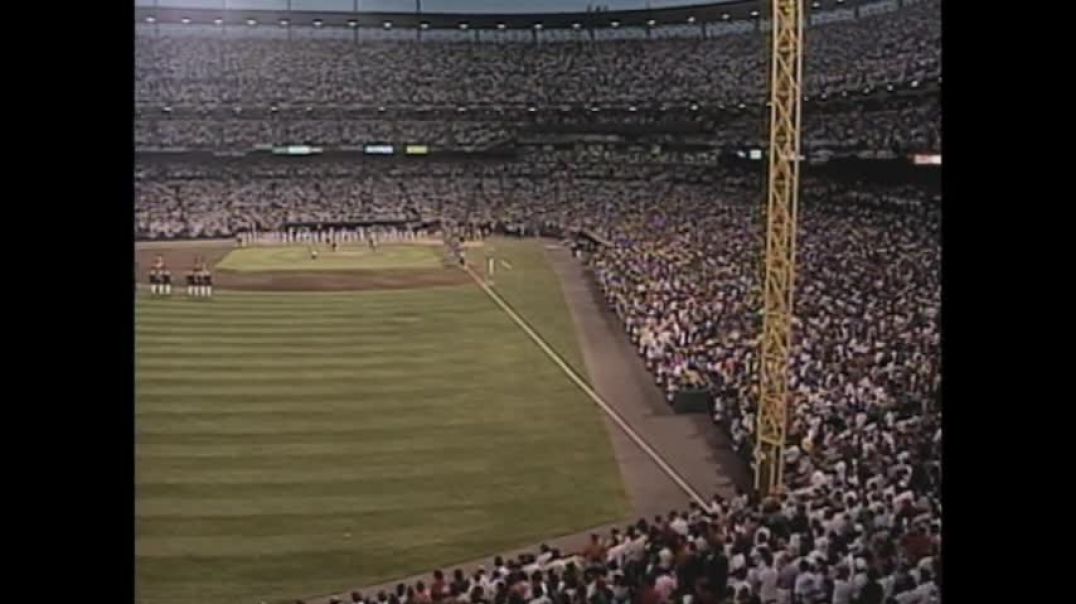 ⁣1993 ASG James Earl Jones recites national anthem