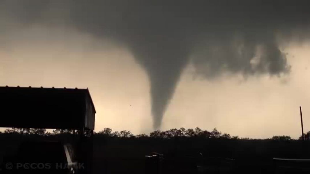 ⁣Deadliest Tornadoes in History - America's Worst vs World's Worst